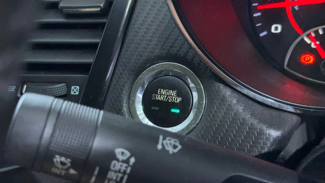 2017 Holden Commodore Sv6, Automatic, 153195 km, Keyless / Button Start