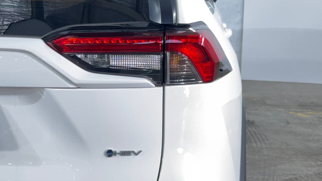 2025 Toyota RAV4 Gx (2WD) Hybrid, Automatic, 23561 km, Badge (Boot Right Side)