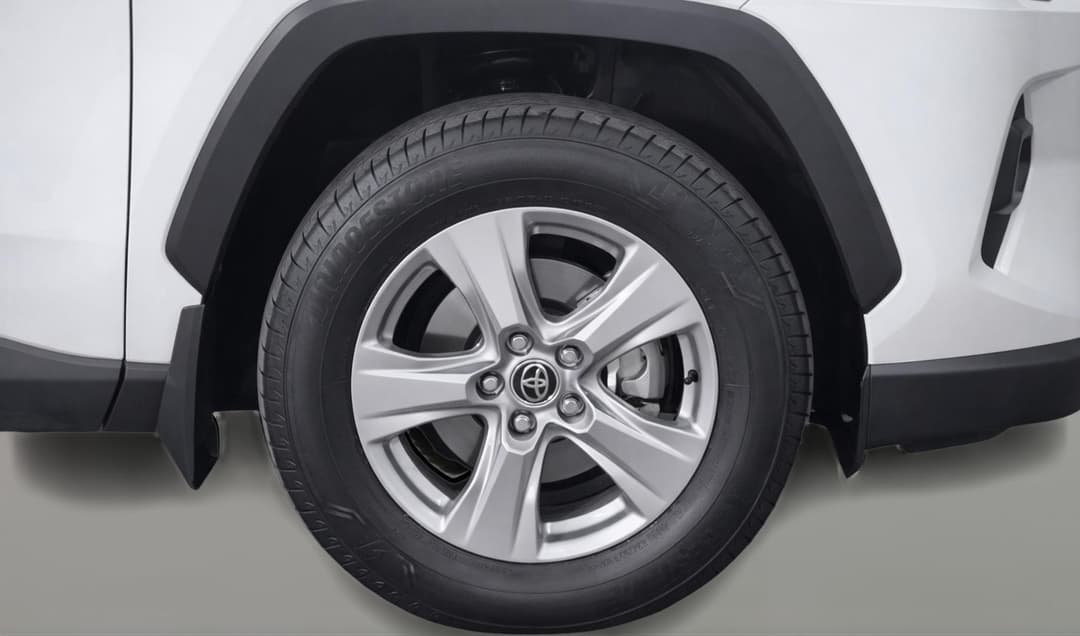 2025 Toyota RAV4 Gx (2WD) Hybrid, Automatic, 23561 km, Right Front Wheel
