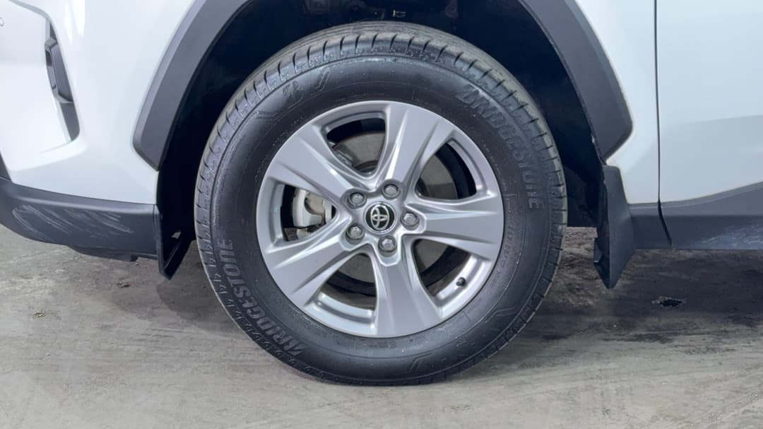 2025 Toyota RAV4 Gx (2WD) Hybrid, Automatic, 23561 km, Left Front Wheel