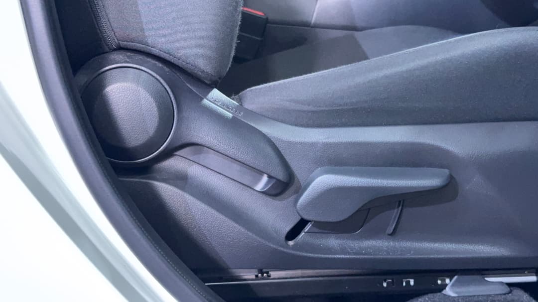 2025 Toyota RAV4 Gx (2WD) Hybrid, Automatic, 23561 km, Drivers Side Adjustment Panel