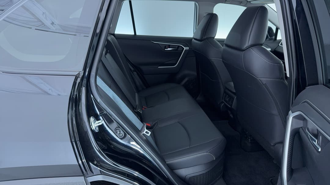 2025 Toyota RAV4 Cruiser (AWD) Hybrid, Automatic, 25923 km, Right Side Rear Door Cabin View