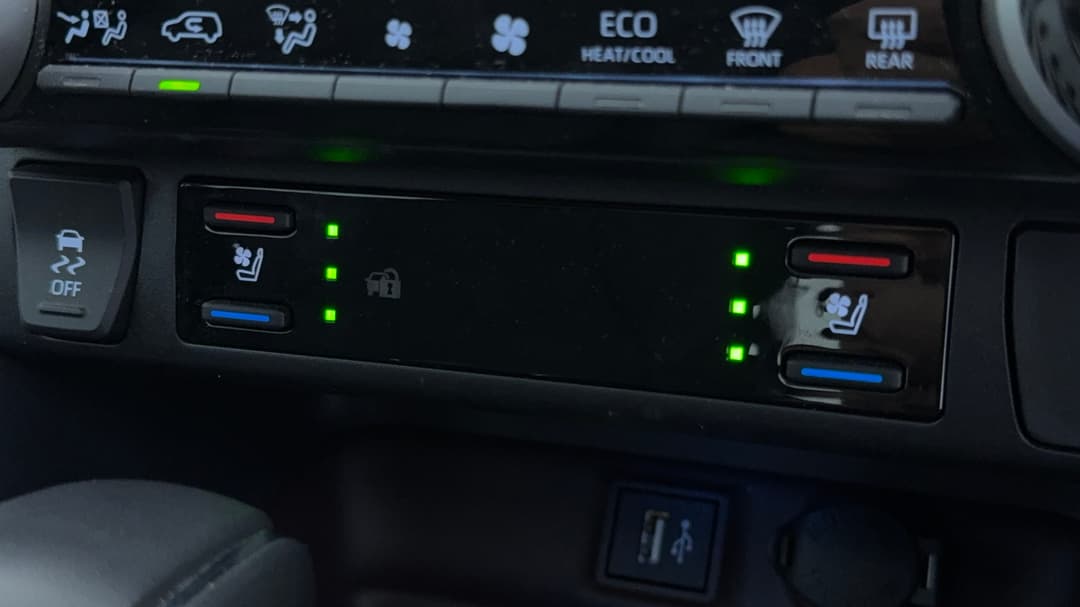 2025 Toyota RAV4 Cruiser (AWD) Hybrid, Automatic, 25923 km, Ventilated Seats