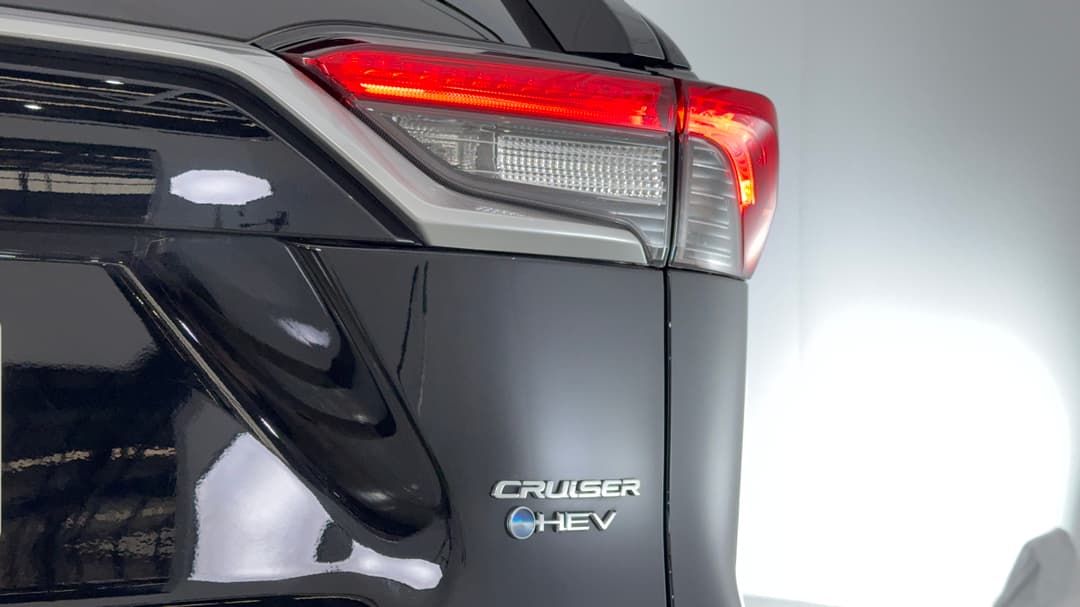 2025 Toyota RAV4 Cruiser (AWD) Hybrid, Automatic, 25923 km, Badge (Boot Right Side)