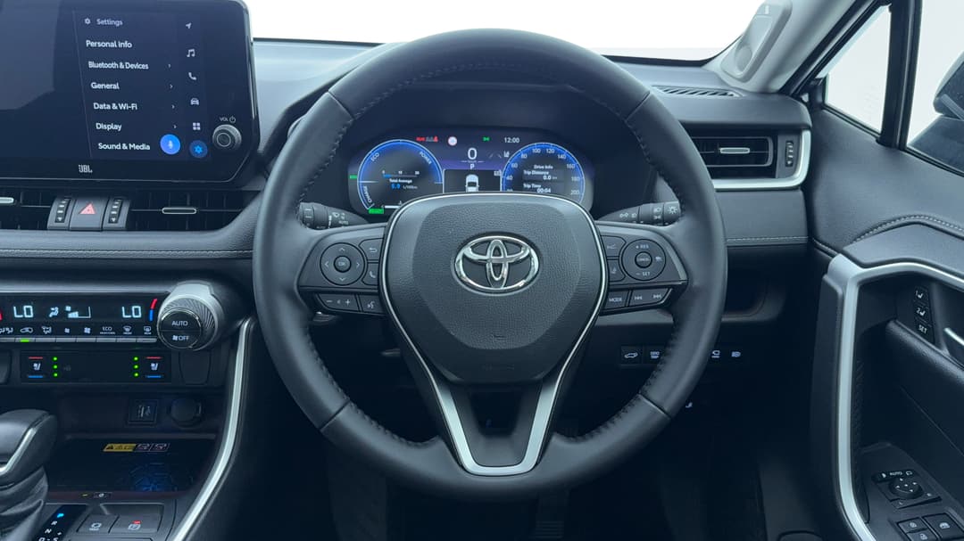 2025 Toyota RAV4 Cruiser (AWD) Hybrid, Automatic, 25923 km, Steering Wheel Close-up