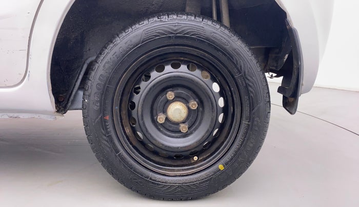 2017 Datsun Go T, Petrol, Manual, 72,762 km, Left Rear Wheel