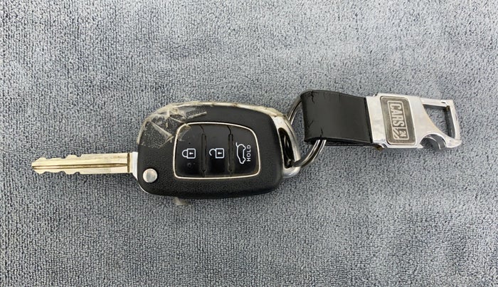 2017 Hyundai Elite i20 MAGNA 1.2, Petrol, Manual, 37,490 km, Key Close Up