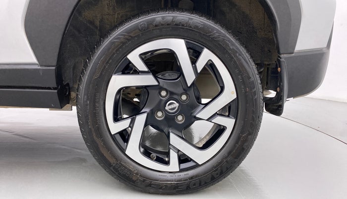 2022 Nissan MAGNITE XV EXECUTIVE, Petrol, Manual, 3,391 km, Left Rear Wheel