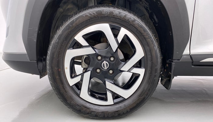 2022 Nissan MAGNITE XV EXECUTIVE, Petrol, Manual, 3,391 km, Left Front Wheel