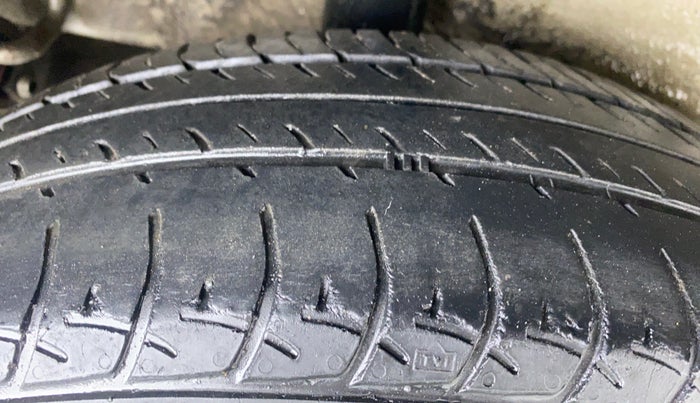 2017 Maruti Celerio VXI CNG D, CNG, Manual, 62,844 km, Right Rear Tyre Tread