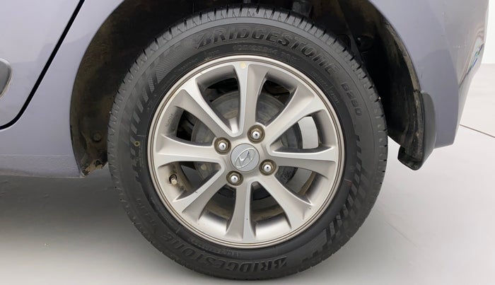 2016 Hyundai Grand i10 ASTA (O) AT 1.2 KAPPA VTVT, Petrol, Automatic, 49,483 km, Left Rear Wheel
