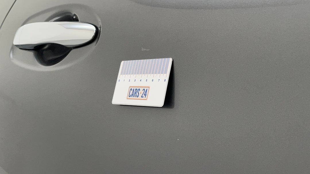 Doors Rear RHS Scratch