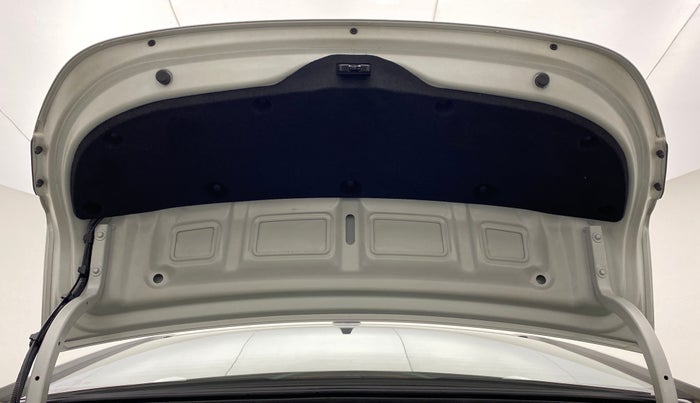 2017 Hyundai Verna 1.6 SX VTVT AT (O), Petrol, Automatic, 46,271 km, Boot Door Open