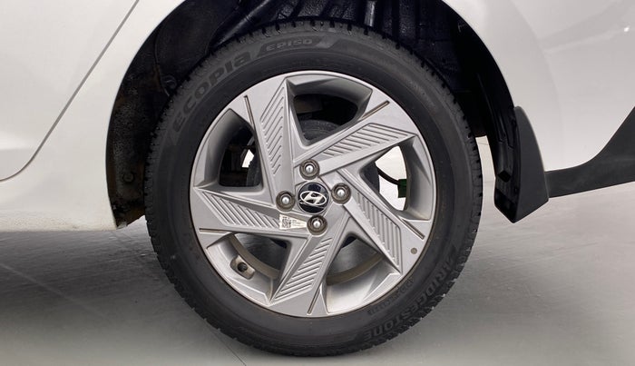 2021 Hyundai Verna SX PETROL MT, Petrol, Manual, 17,110 km, Left Rear Wheel