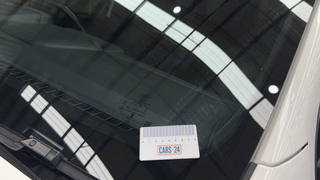 2023 Ford Everest Platinum (4WD), Automatic, 40037 km, Windshield Front Chip