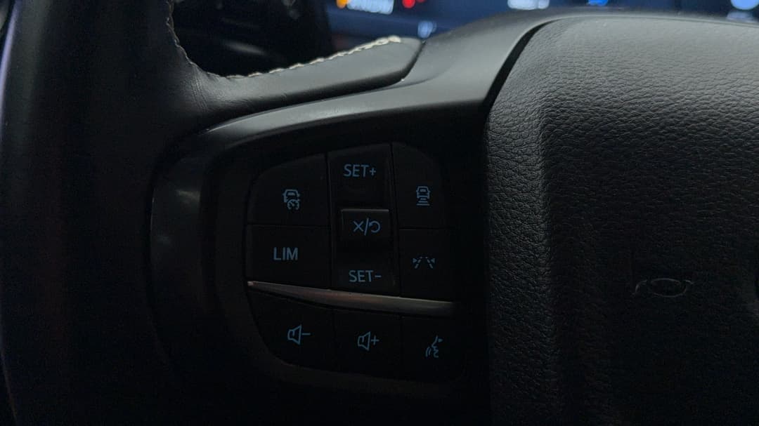 2023 Ford Everest Platinum (4WD), Automatic, 40037 km, Cruise Control
