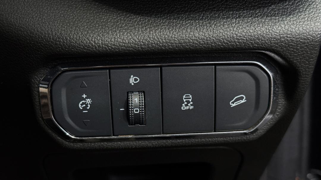 2024 GWM Haval Jolion Lux, Automatic, 39605 km, Utility Switches/Buttons