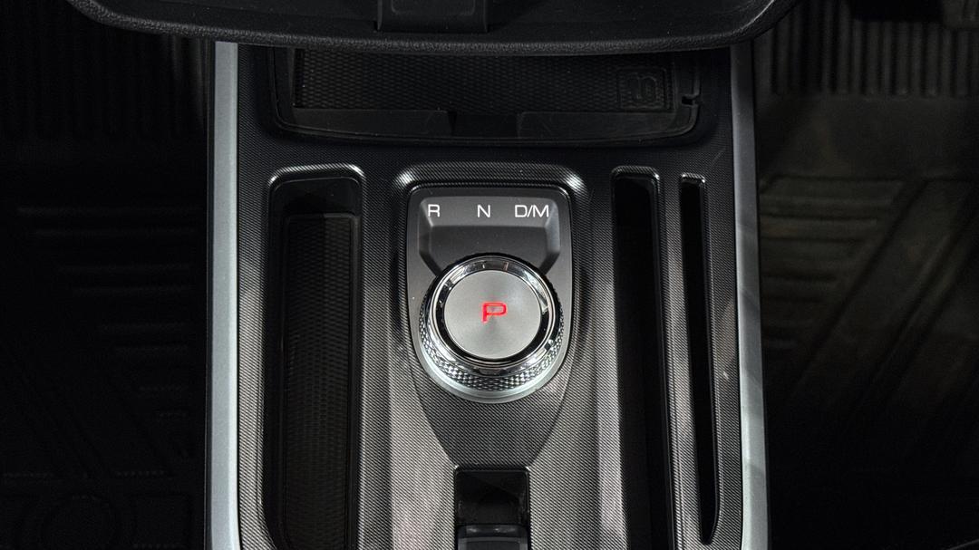 2024 GWM Haval Jolion Lux, Automatic, 39605 km, Gear Lever 