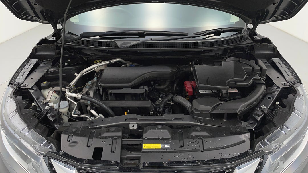 Open Bonnet (Engine)