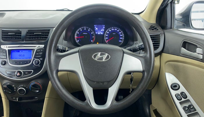2014 Hyundai Verna FLUIDIC 1.4 VTVT, Petrol, Manual, 36,815 km, Steering Wheel Close Up