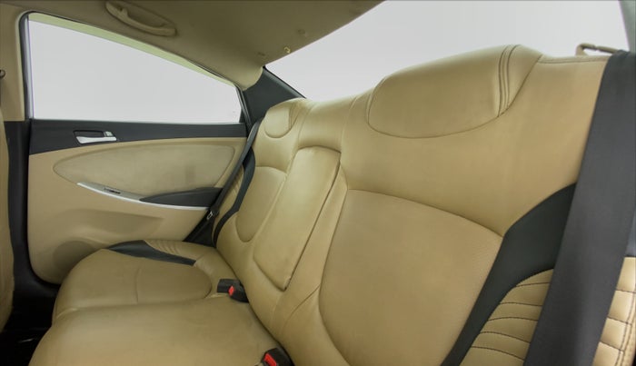 2014 Hyundai Verna FLUIDIC 1.4 VTVT, Petrol, Manual, 36,815 km, Right Side Rear Door Cabin
