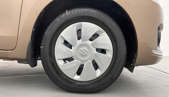 2017 Maruti Dzire VDI AMT, Diesel, Automatic, Right Front Wheel