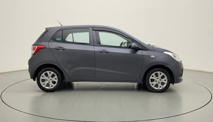 2017 Hyundai Grand i10 MAGNA 1.2 KAPPA VTVT, Petrol, Manual, 48,960 km, Right Side View