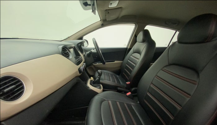 2017 Hyundai Grand i10 MAGNA 1.2 KAPPA VTVT, Petrol, Manual, 48,960 km, Right Side Front Door Cabin
