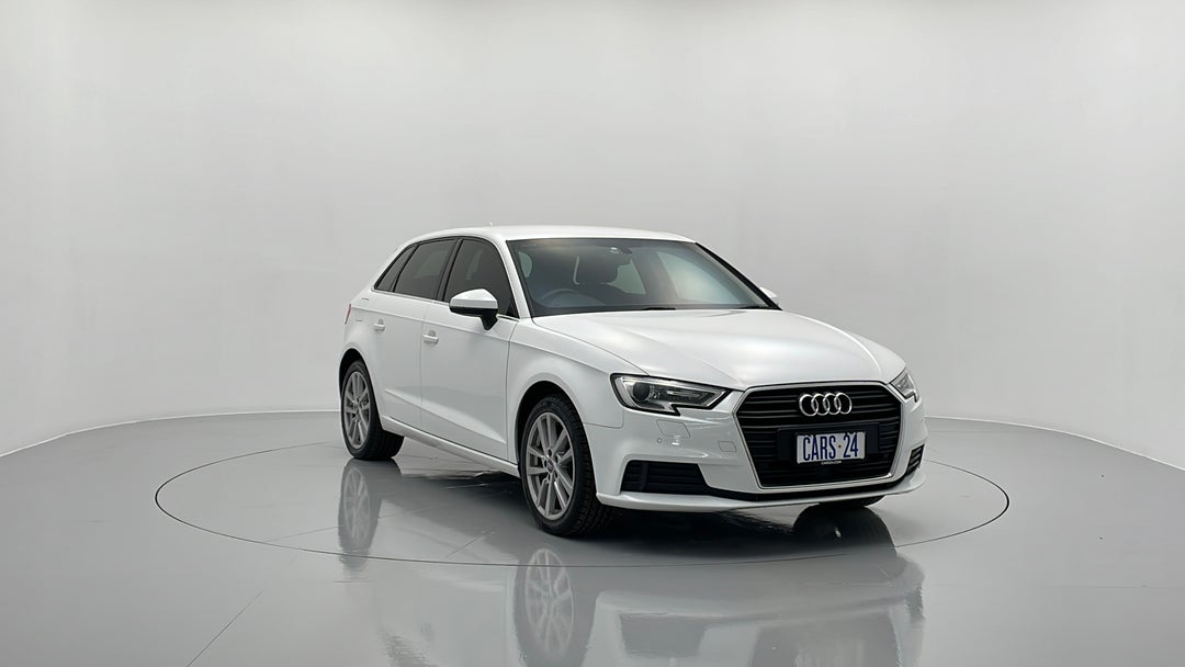 Right Front Diagonal (45- Degree) View