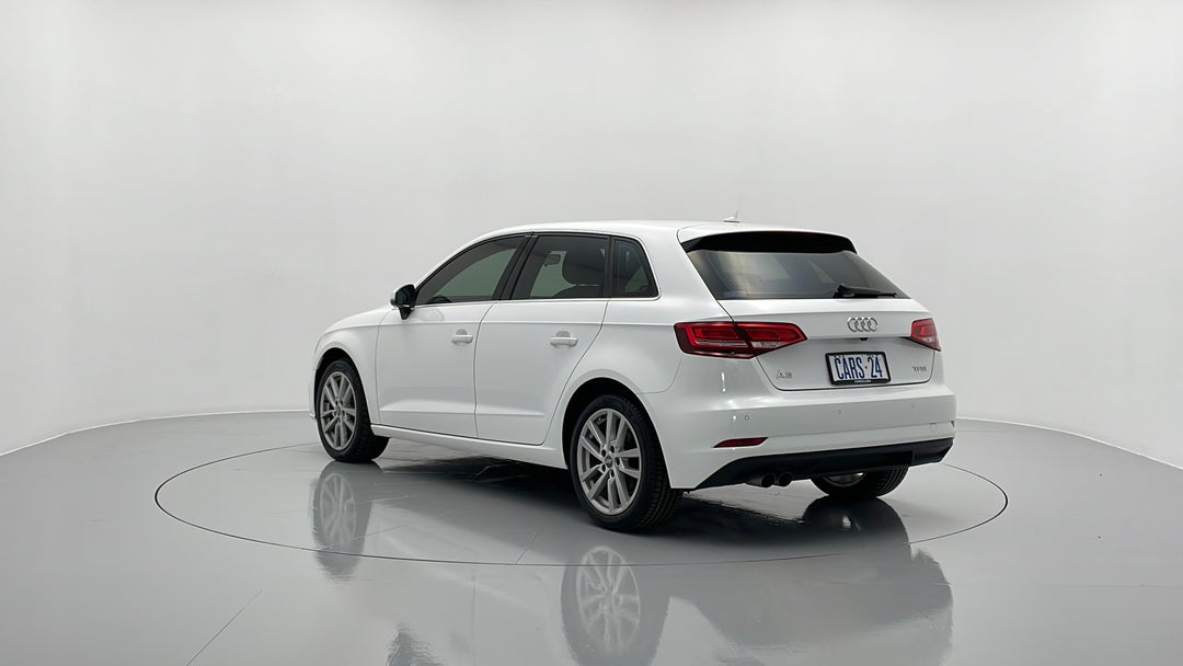 Left Back Diagonal (45- Degree) View