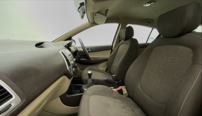 2011 Hyundai i20 ASTA 1.2, Petrol, Manual, 93,910 km, Right Side Front Door Cabin