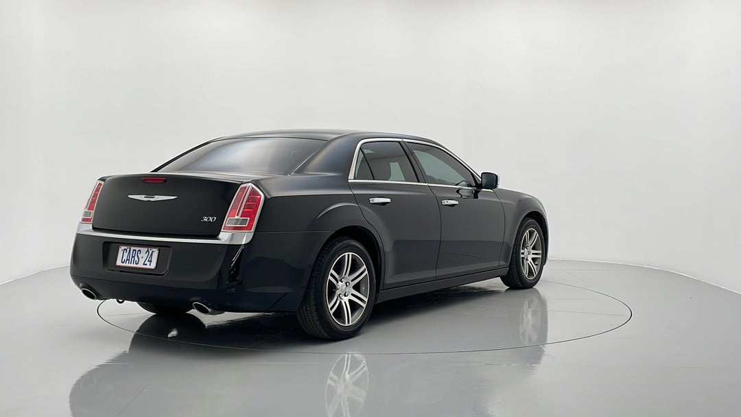 Right Back Diagonal (45- Degree) View