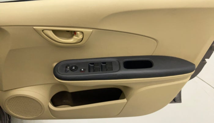 2014 Honda Brio S MT, Petrol, Manual, 25,665 km, Driver Side Door Panels Control