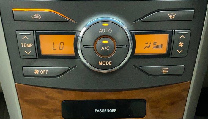 2011 Toyota Corolla Altis G PETROL, Petrol, Manual, 70,565 km, Automatic Climate Control