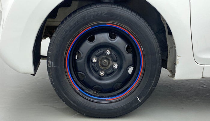 2014 Hyundai Eon ERA PLUS, Petrol, Manual, 73,587 km, Left Front Wheel