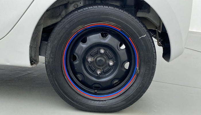 2014 Hyundai Eon ERA PLUS, Petrol, Manual, 73,587 km, Left Rear Wheel