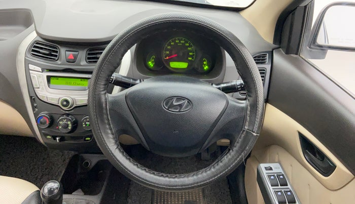 2015 Hyundai Eon D-LITE+, Petrol, Manual, 49,328 km, Steering Wheel Close Up