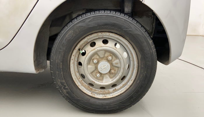 2015 Hyundai Eon D-LITE+, Petrol, Manual, 49,328 km, Left Rear Wheel