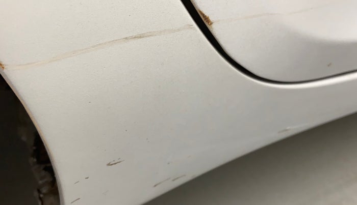 2015 Hyundai Eon D-LITE+, Petrol, Manual, 49,328 km, Right running board - Minor scratches