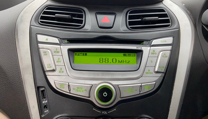 2015 Hyundai Eon D-LITE+, Petrol, Manual, 49,328 km, Infotainment system - AM/FM Radio - Not Working