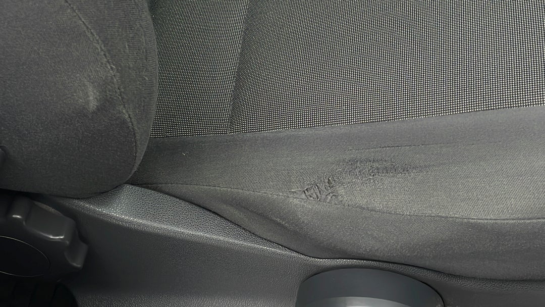 Seats Front RHS Wear