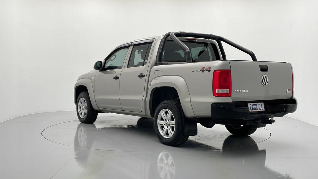 Left Back Diagonal (45- Degree) View