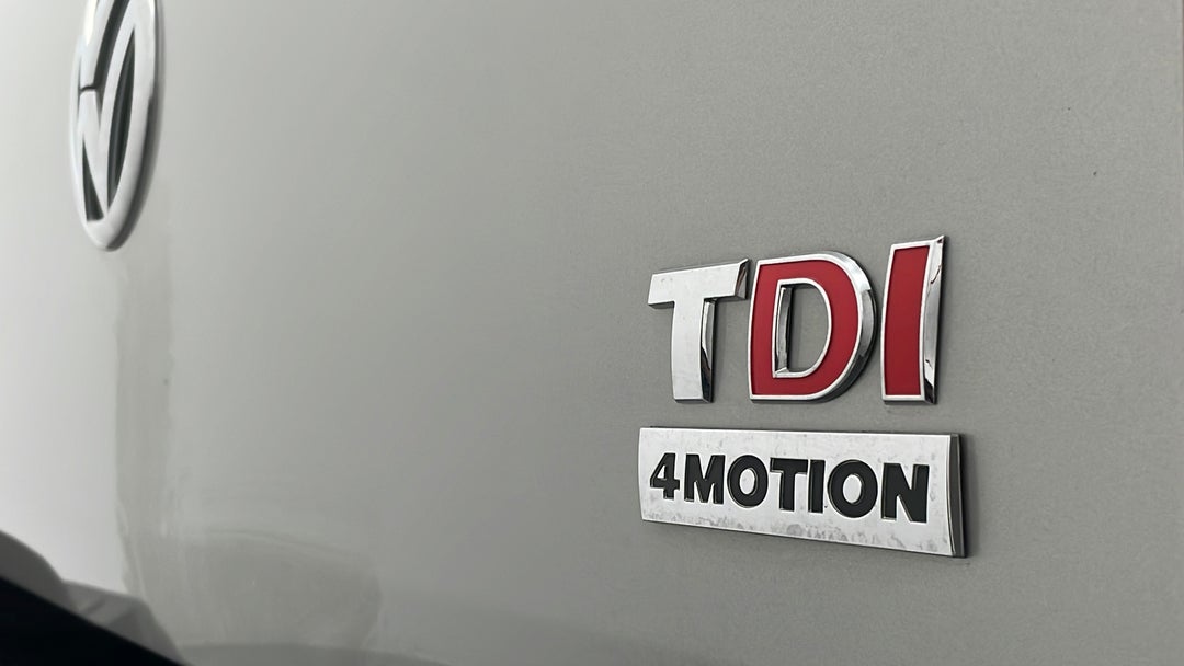 Badge (Boot Right Side)