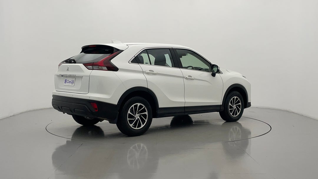 Right Back Diagonal (45- Degree) View