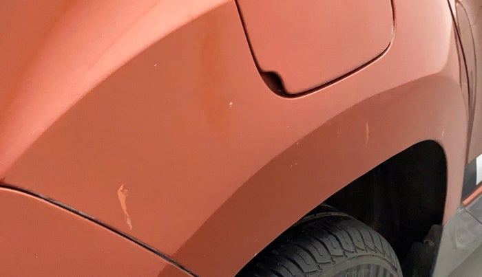 2018 Renault Duster RXS CVT, Petrol, Automatic, 60,595 km, Right quarter panel - Slightly dented