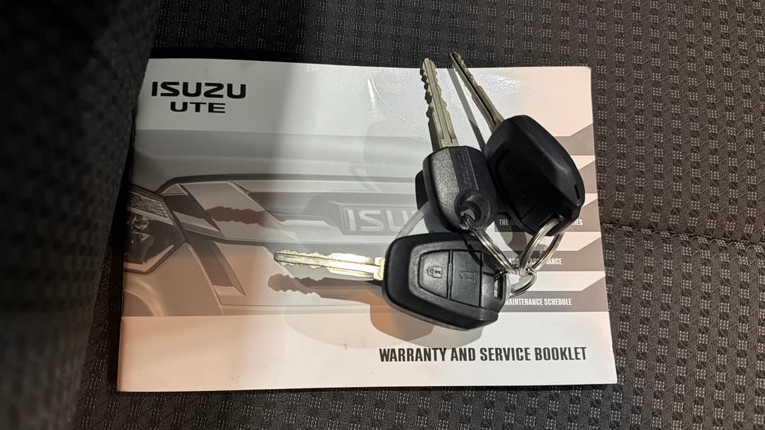 2020 Isuzu MU-X Ls-m (4x2), Automatic, 107135 km, Key Close-up