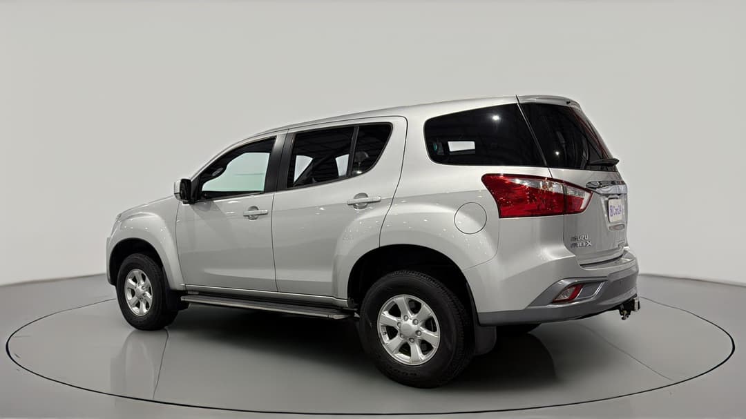 2020 Isuzu MU-X Ls-m (4x2), Automatic, 107135 km, Left Back Diagonal (45- Degree) View