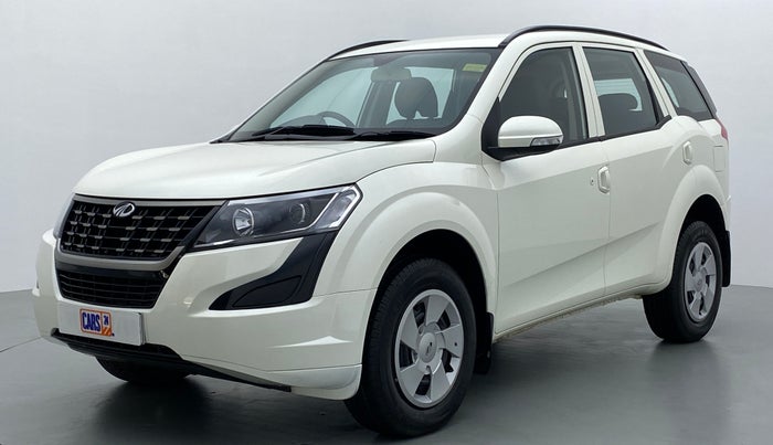 2019 Mahindra XUV500 W5 FWD, Diesel, Manual, 3,095 km, Left Front Diagonal (45- Degree) View