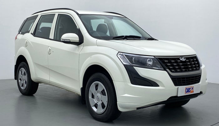 2019 Mahindra XUV500 W5 FWD, Diesel, Manual, 3,095 km, Right Front Diagonal (45- Degree) View