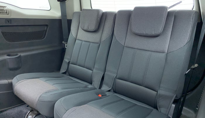 2019 Mahindra XUV500 W5 FWD, Diesel, Manual, 3,095 km, Third Seat Row